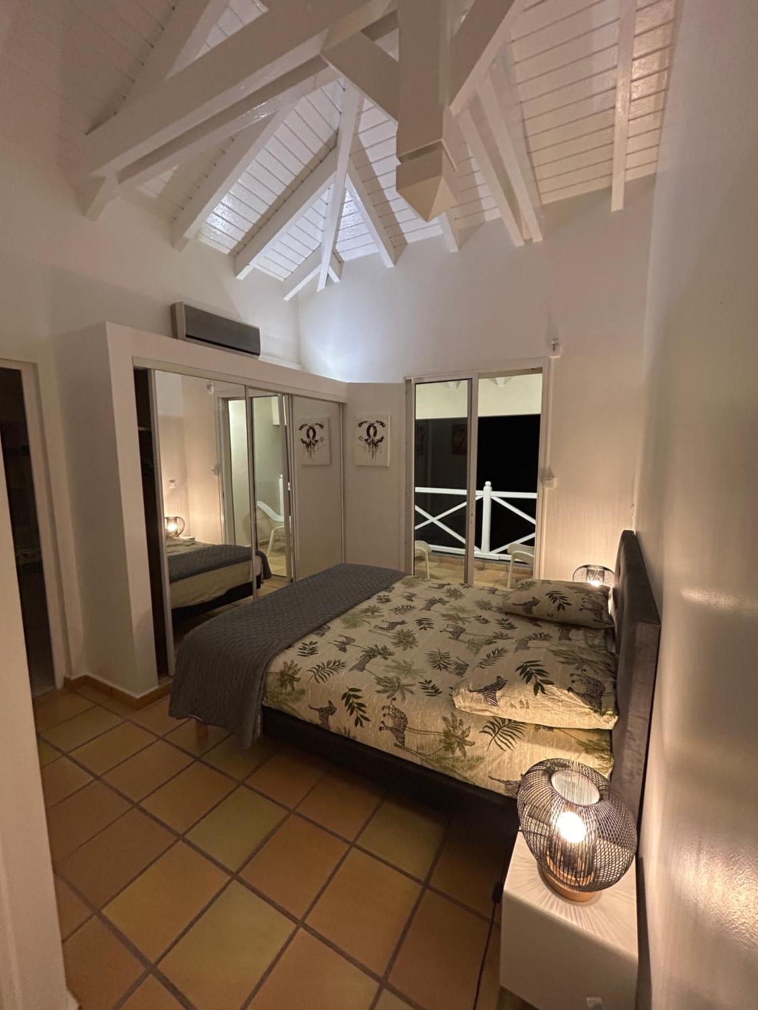Stella Villa